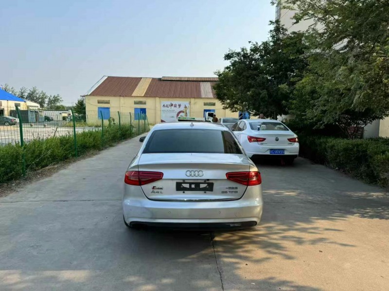 徐州13年奧迪A4L9