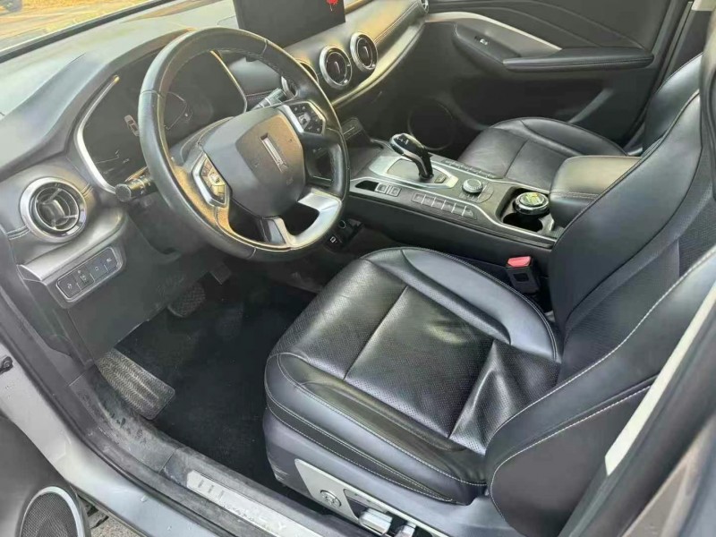 臨沂20年長城汽車魏牌5