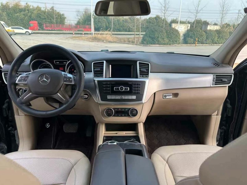 徐州14年奔驰ML5