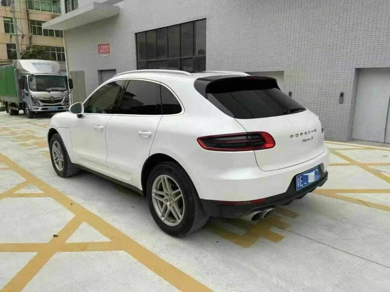 韶關15年保時捷Macan9