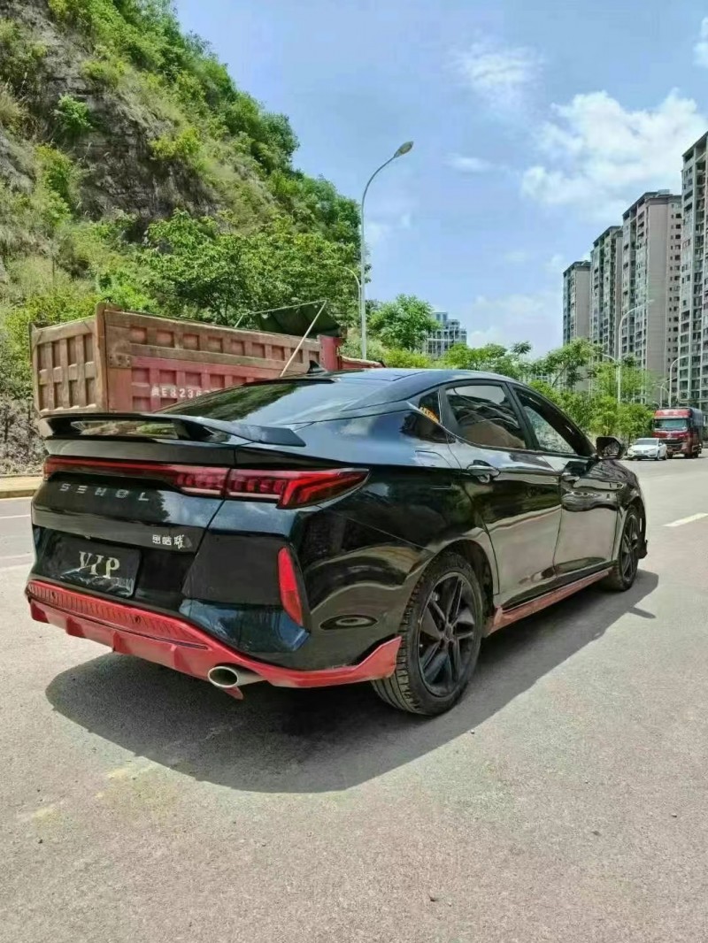 貴陽22年江淮思皓7
