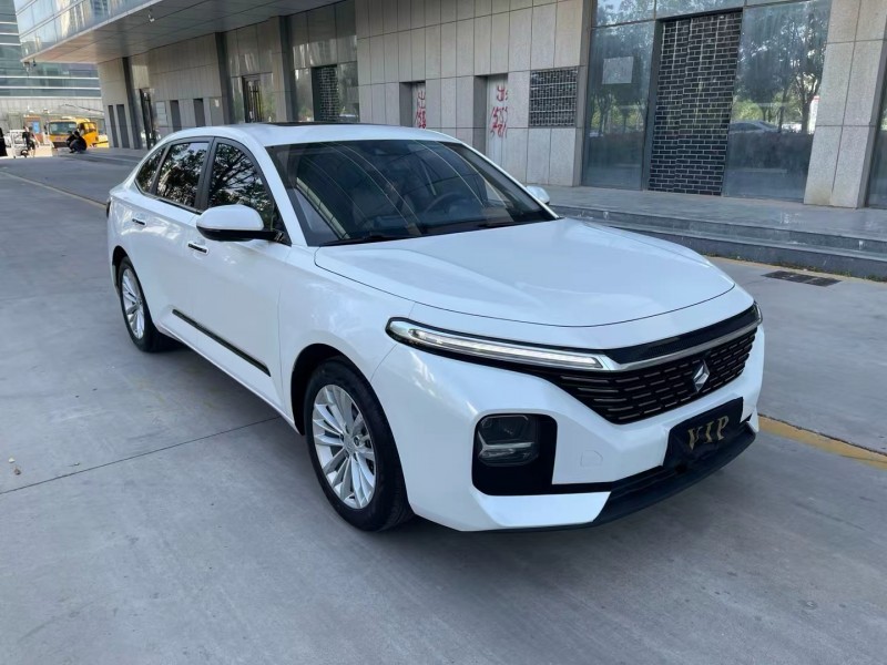 濟寧20年寶駿RC52