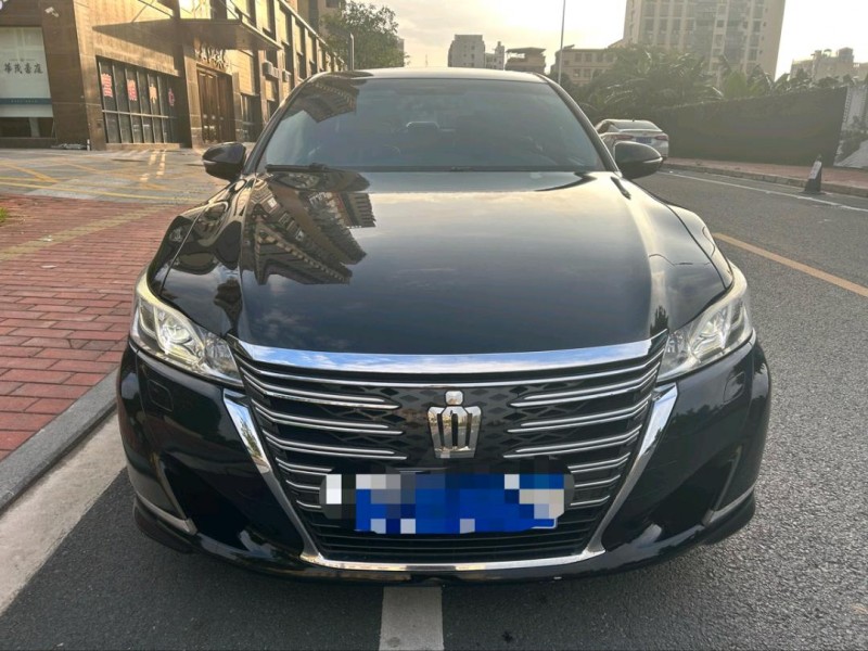惠州18年豐田皇冠1