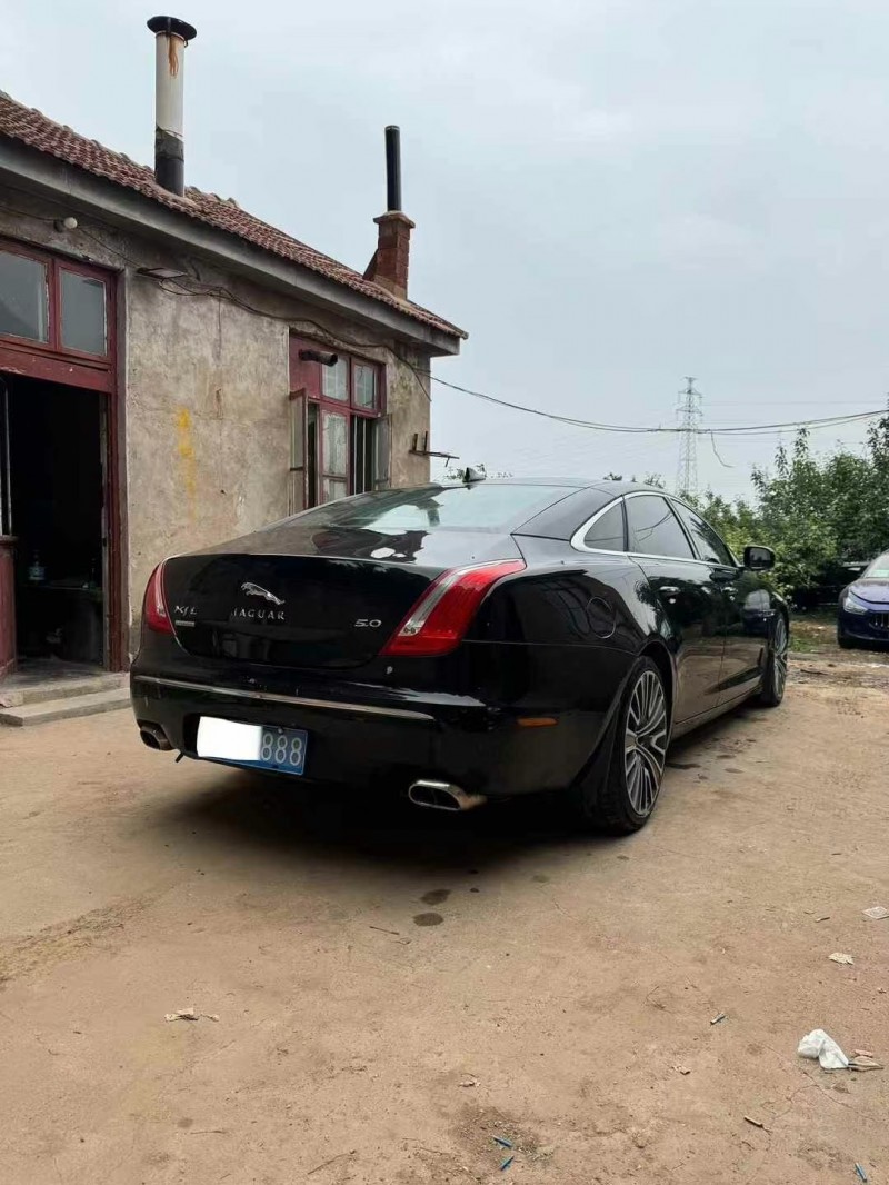 濟寧12年捷豹XJ7