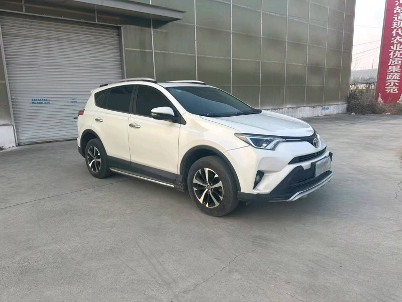 徐州18年豐田RAV42