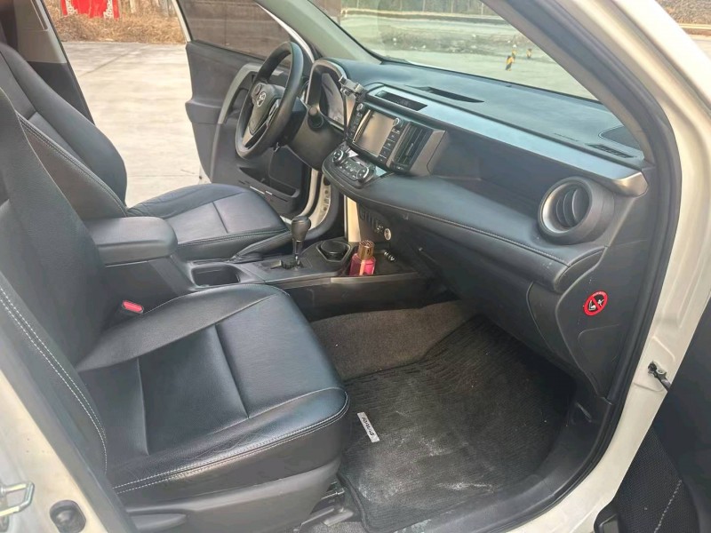 徐州18年豐田RAV44
