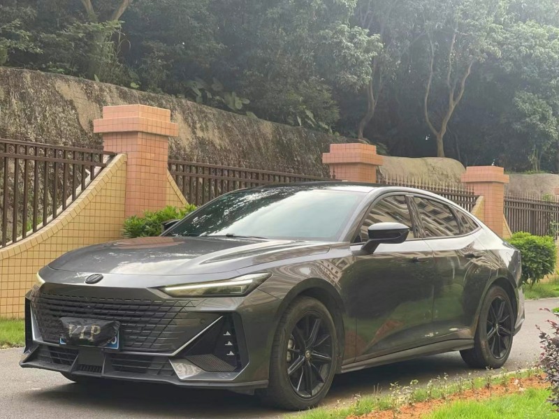 東莞22年長安汽車UNI3