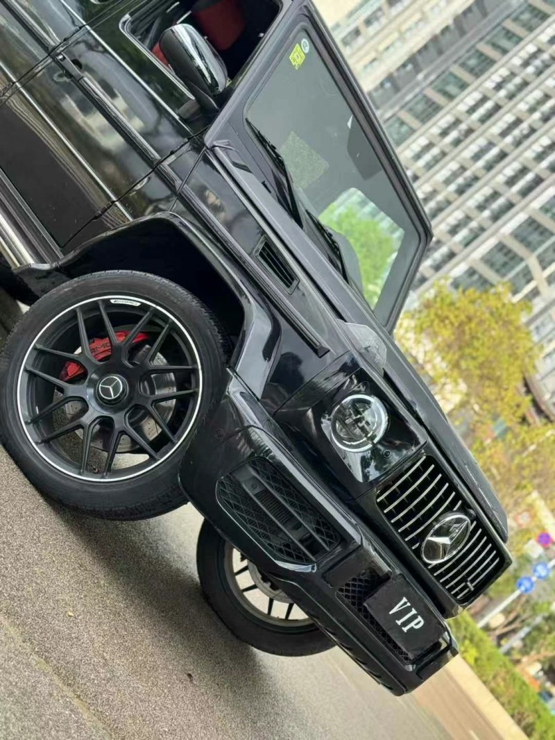 昆明15年奔馳G6