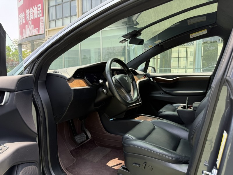 鹽城20年特斯拉MODEL X6