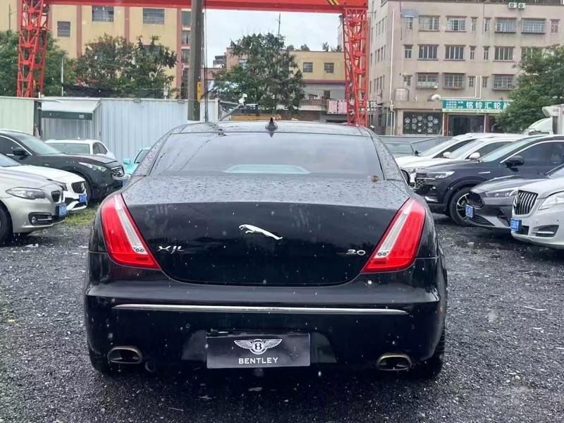 廣州13年捷豹XJL9