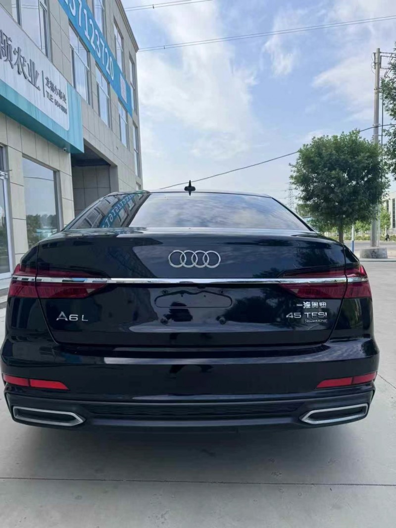 青島22年奧迪A6L9
