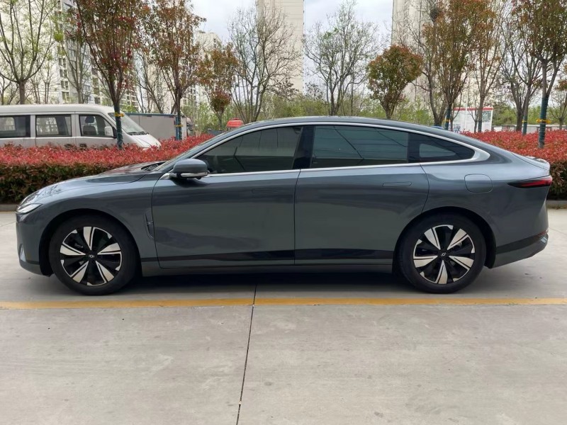 濟寧24年長安汽車啟源8