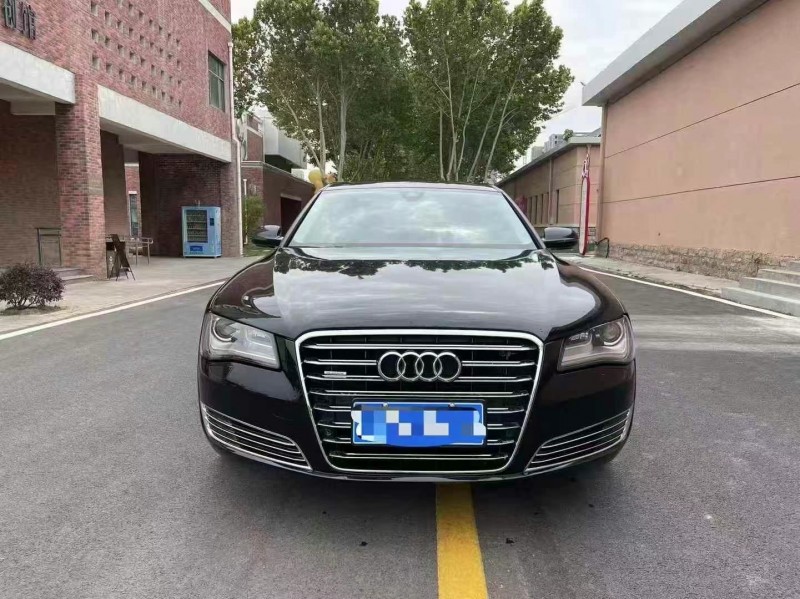威海14年奧迪A8L1