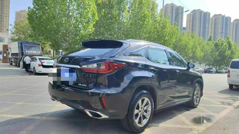 西安19年雷克薩斯RX7