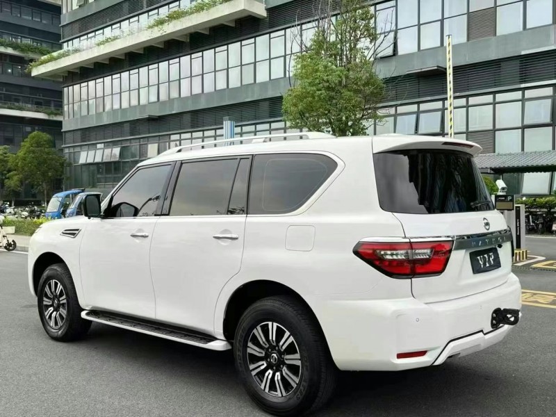 東莞20年日產途樂8