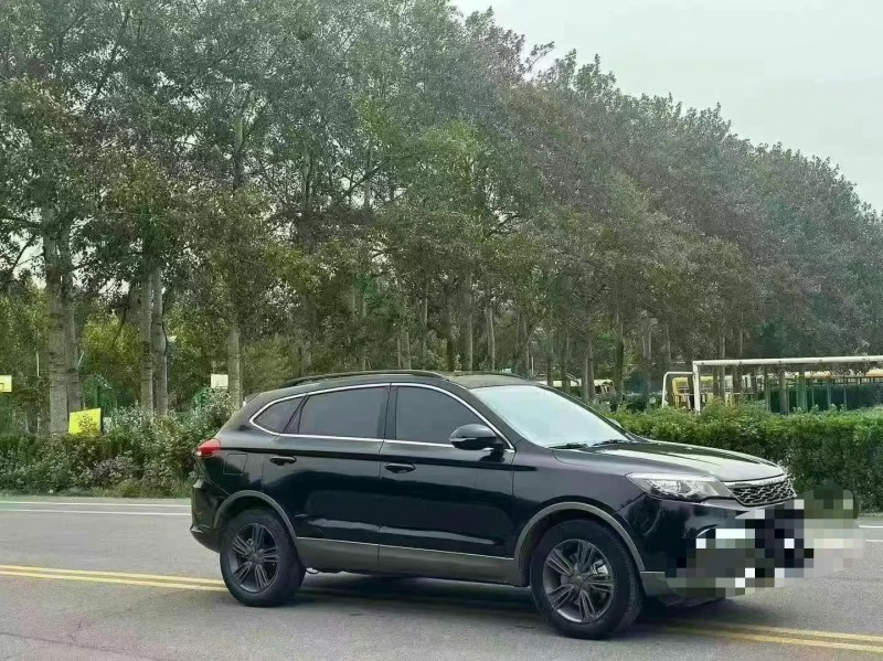 青島17年獵豹汽車CS102