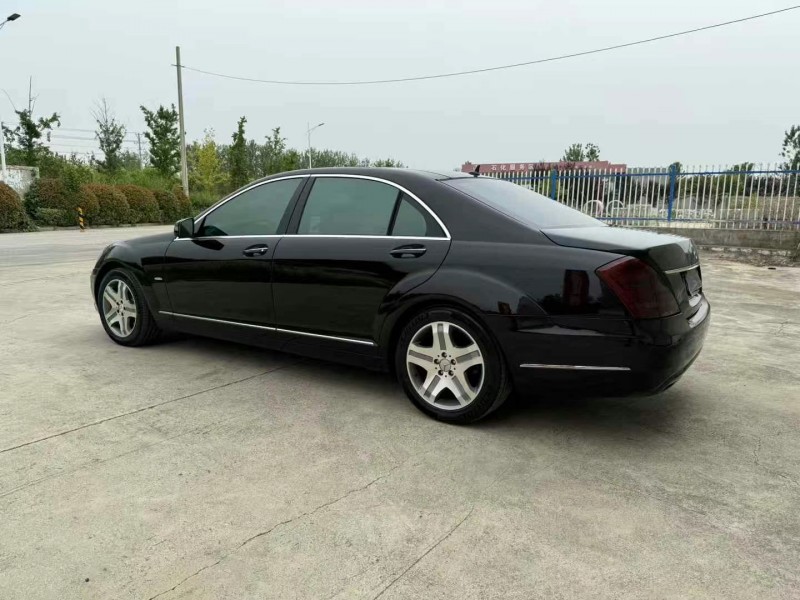 徐州13年奔驰S8