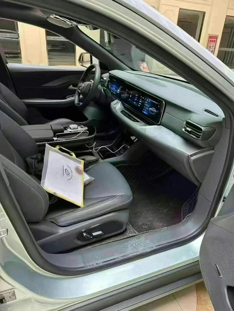 合肥23年極狐汽車阿爾法4