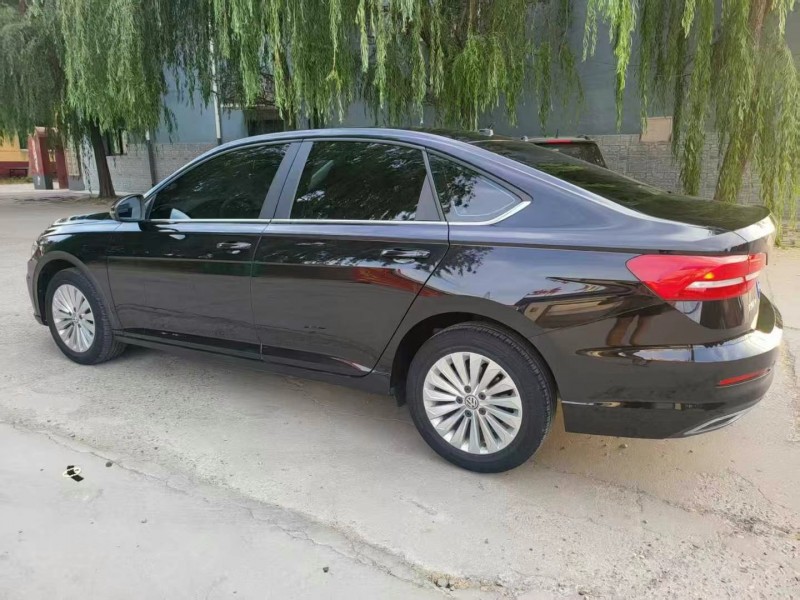 保定19年大众朗逸5