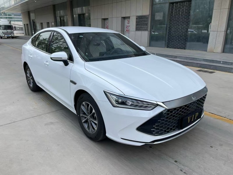 濟寧25年比亞迪秦3