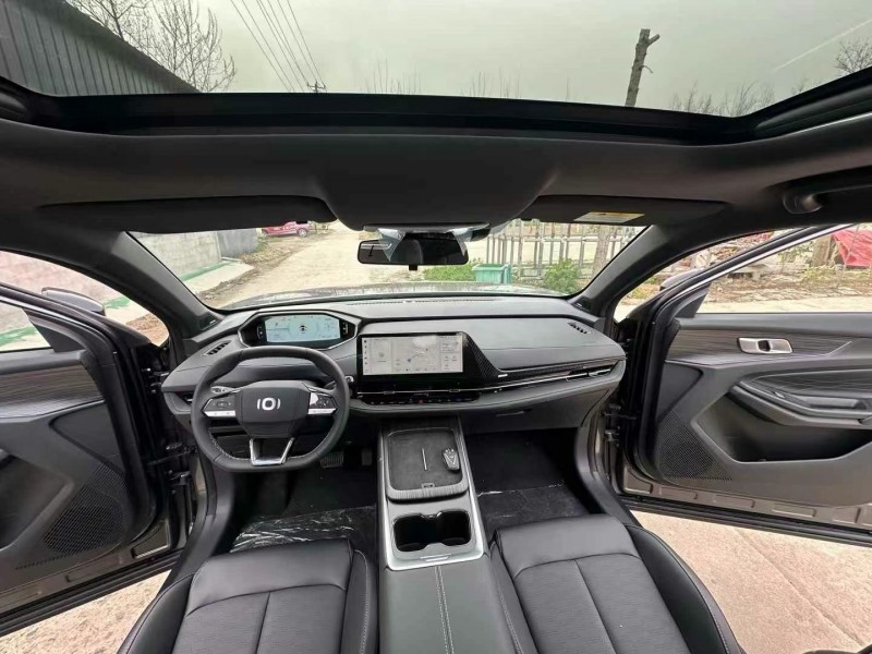 徐州25年長安汽車啟源5