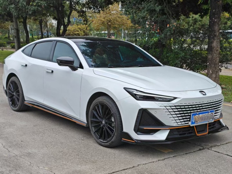 惠州23年長安汽車UNI3
