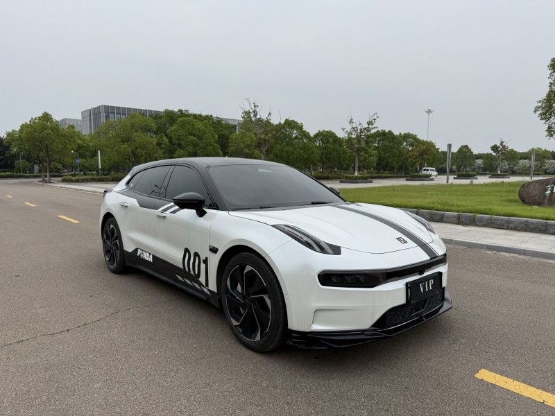 鹽城23年極氪汽車0013