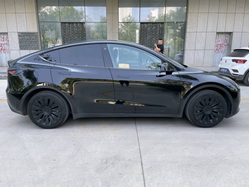 濟寧23年特斯拉MODEL Y4