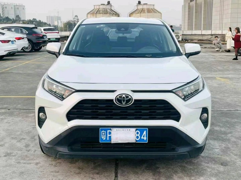 东莞21年丰田RAV4荣放1