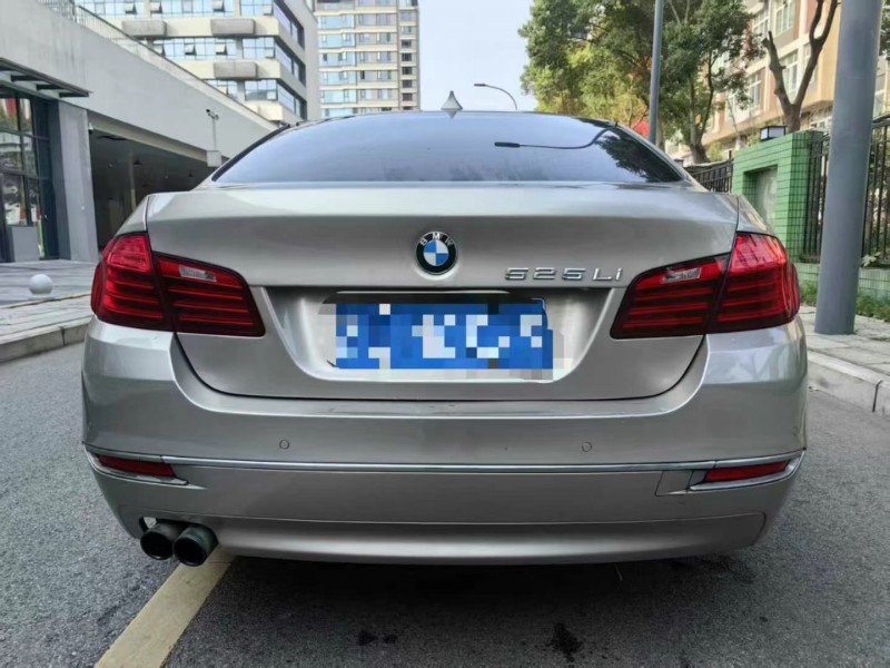成都15年寶馬5系7
