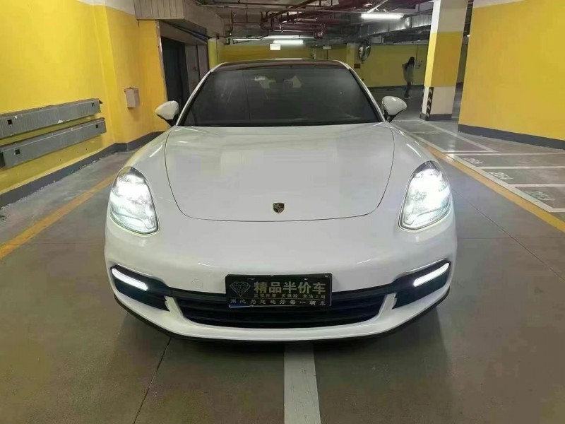 廣州19年保時捷帕拉梅拉1