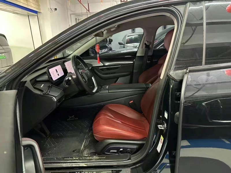 廣州22年小鵬汽車p76