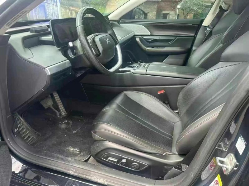 廣州21年小鵬汽車p76