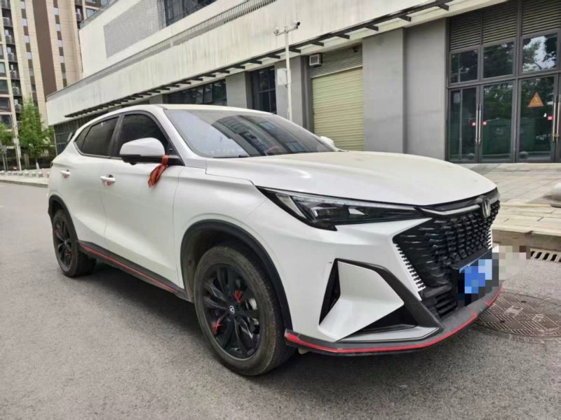 成都24年長安汽車歐尚3