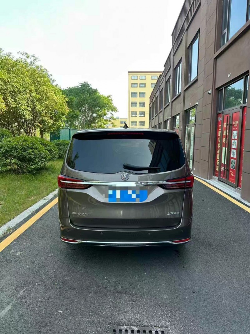 济宁21年别克GL89