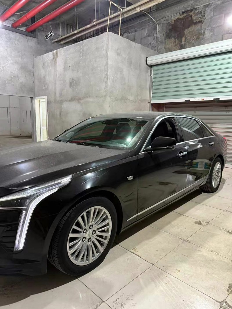 常州20年凱迪拉克CT62