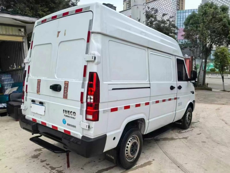 昆明24年依維柯Iveco VISION9