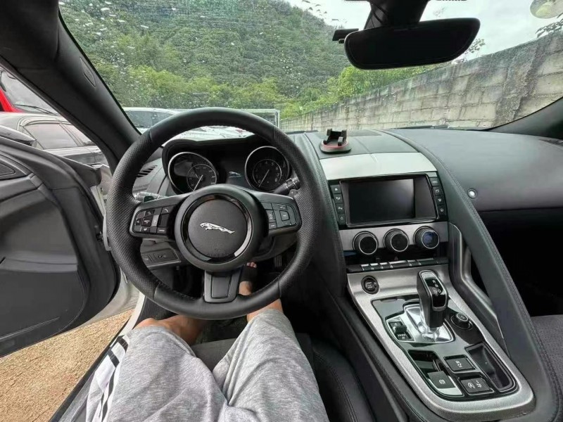 廣州17年捷豹F-Type6