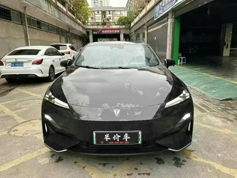 貴陽24年長安汽車深藍1