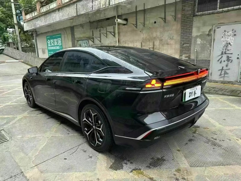貴陽24年長安汽車深藍4