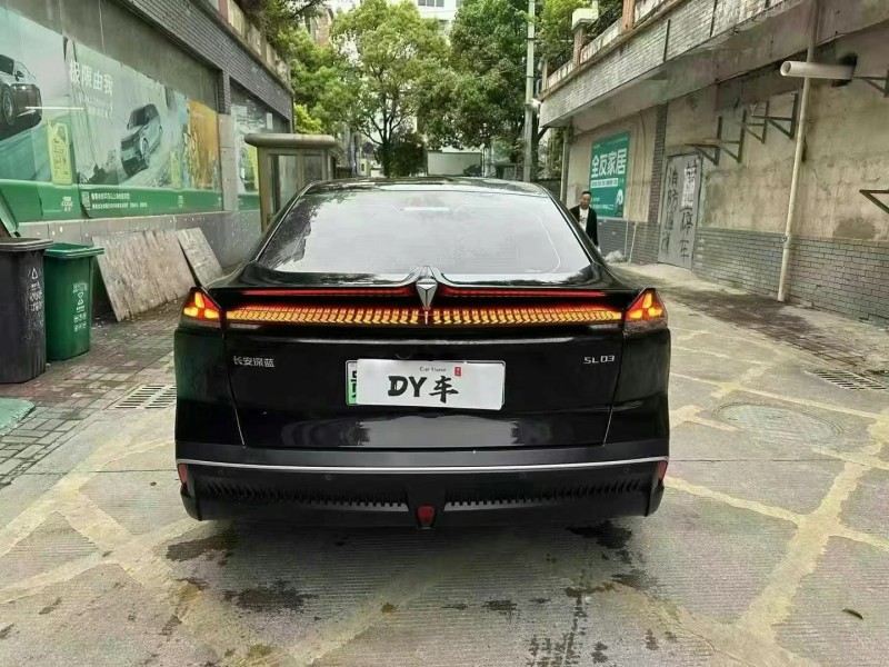 貴陽24年長安汽車深藍5