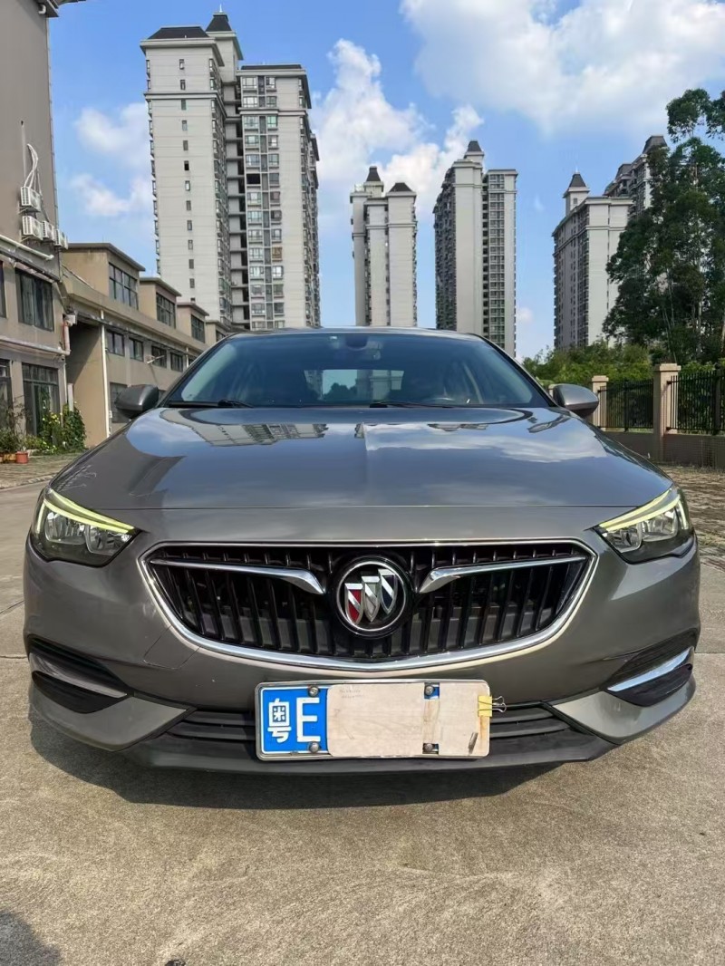 江门17年别克君威1