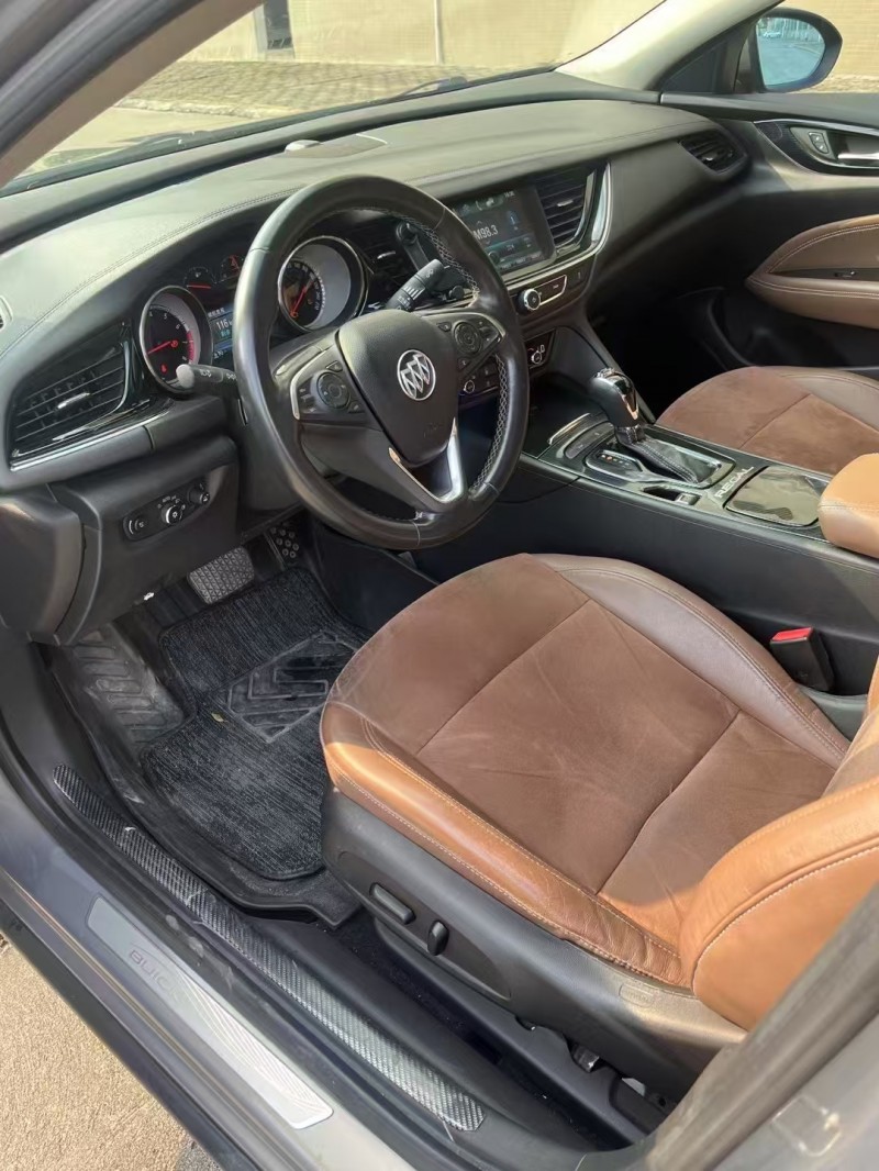 江门17年别克君威4