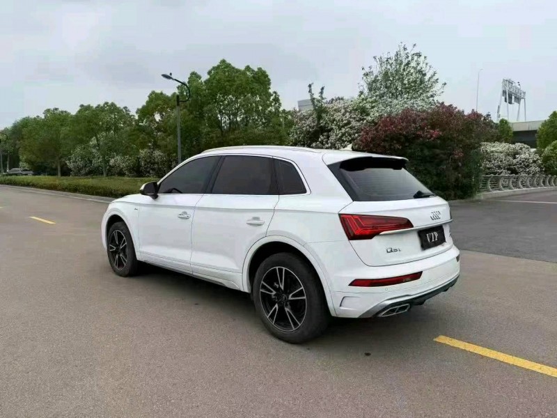 徐州23年奧迪Q58