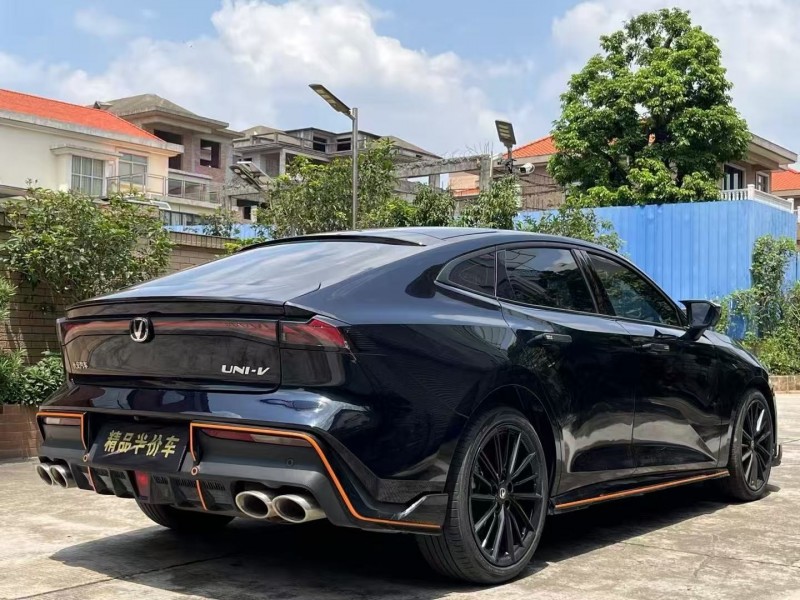 東莞23年長安汽車UNI9