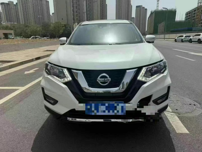鄭州20年日產奇駿1