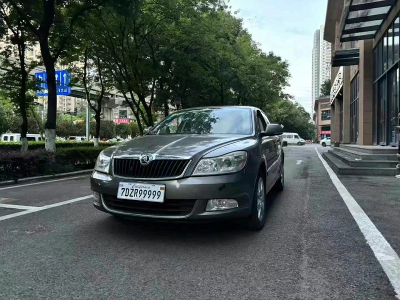 重慶15年斯柯達明銳2