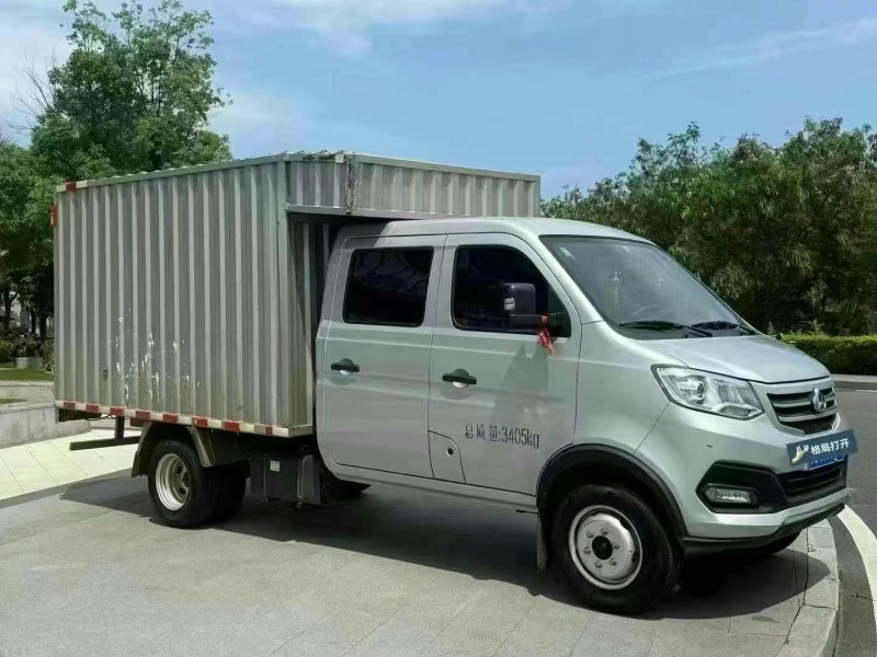 東莞24年長安汽車跨越王3