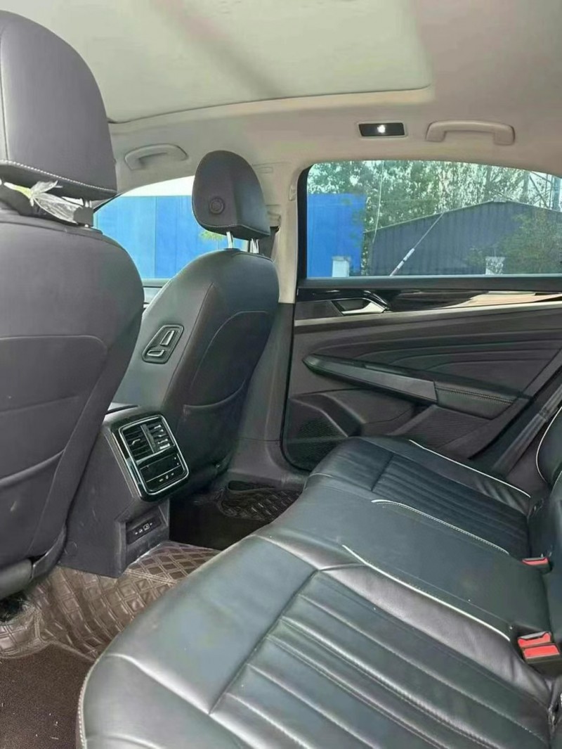 徐州16年奔驰GLC8