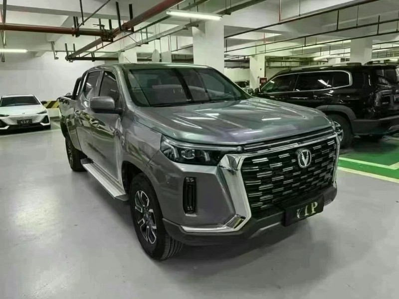 成都23年長安汽車覽拓者2
